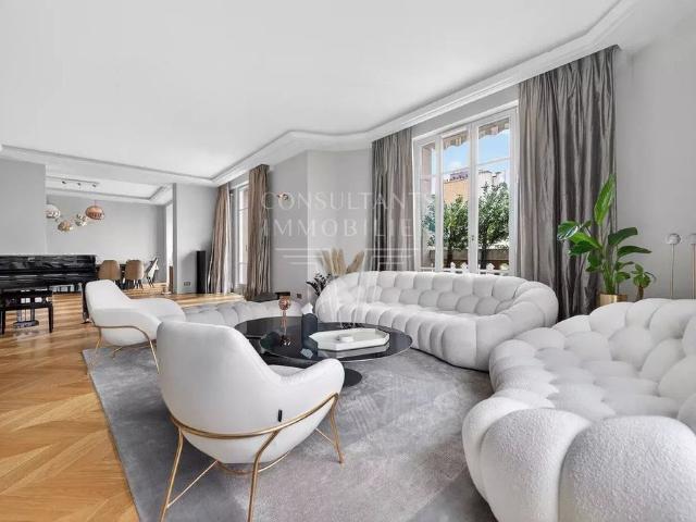 Appartement de luxe 5 chambres en vente à La Muette, Auteuil, Porte Dauphine, France