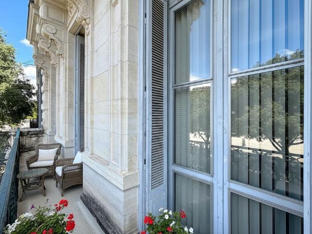 Appartement de luxe 5 chambres en vente à Nîmes, France