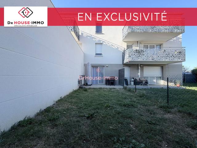 Appartement de plain pied avec jardin Istres