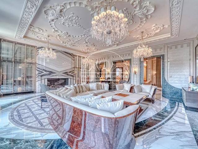 Appartement de prestige à Paris 16ème !