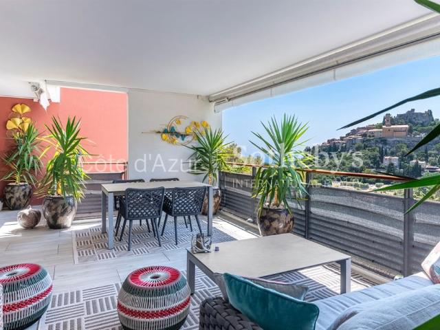Appartement de prestige avec terrasse, piscine et aperçu mer. 110m² Eze