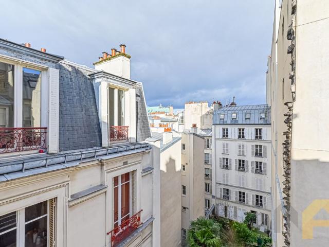 Appartement de prestige de 46 m2 en vente Tour Eiffel, Invalides – Ecole Militaire, Saint Thomas d’Aquin, France