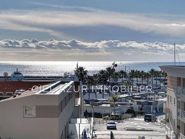Appartement de 2 chambres de luxe en vente à Golfe Juan, Provence Alpes Côte d'Azur