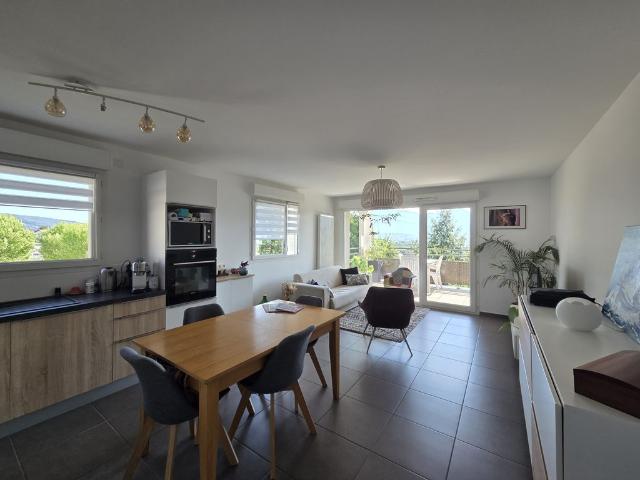 Appartement de prestige de 64 m2 en vente Poisy, France