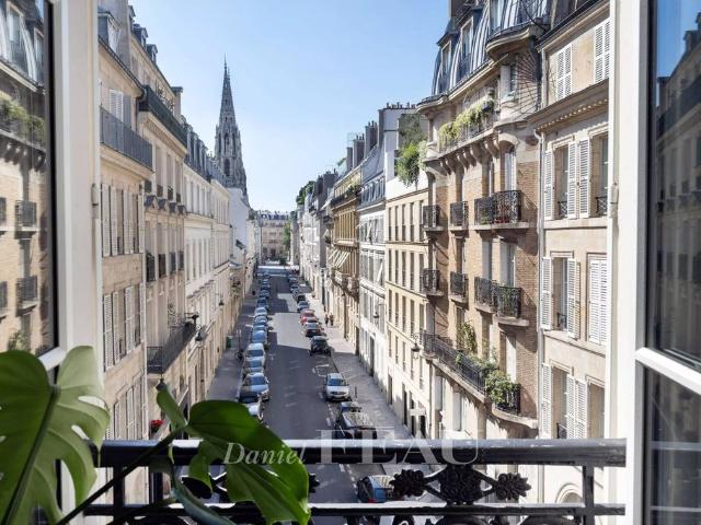 Appartement de prestige de 66 m2 Tour Eiffel, Invalides – Ecole Militaire, Saint Thomas d’Aquin, Paris, Île de France