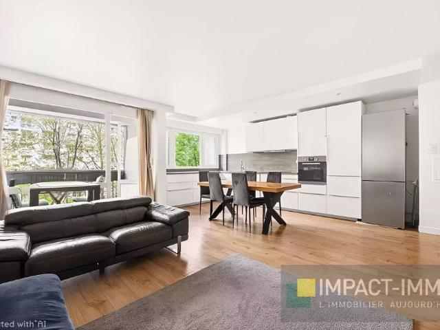 Appartement de prestige de 66 m2 en vente Levallois Perret, France