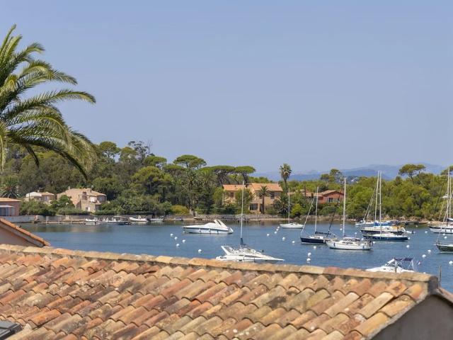 Appartement de prestige de 73 m2 en vente Hyères, France