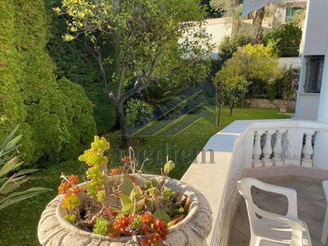 Appartement de 3 pièces de luxe en vente à Avenue Saint Jacques, Menton, Alpes Maritimes, Provence Alpes Côte d'Azur