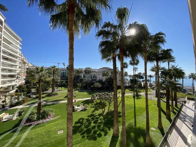 Appartement de prestige de 72 m2 en location Cannes, France