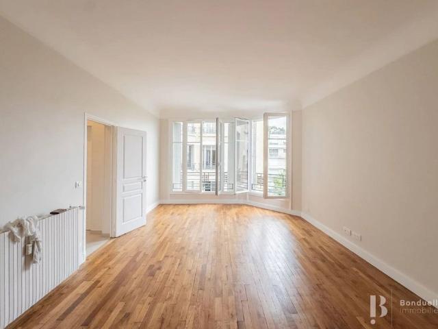 Appartement de prestige de 74 m2 en location La Muette, Auteuil, Porte Dauphine, France