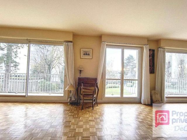 Appartement de 2 chambres de luxe en vente à Versailles, Île de France