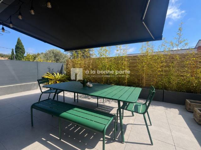 Appartement de prestige de 79 m2 en vente La Ciotat, France