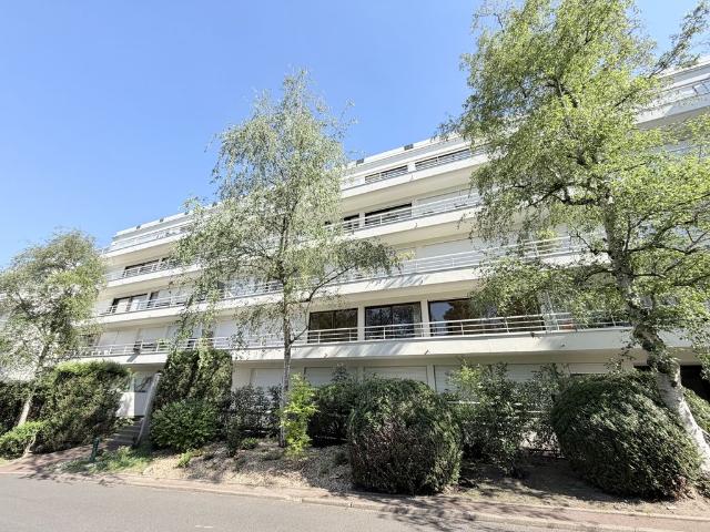 Appartement de prestige de 80 m2 en vente Rueil Malmaison, France