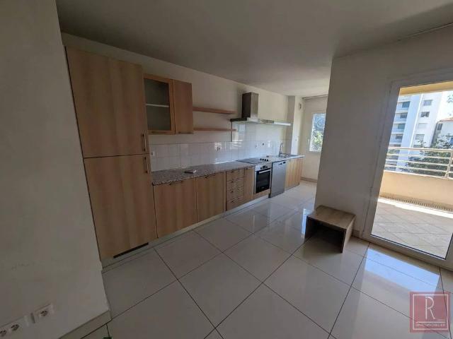Appartement de prestige de 82 m2 en vente Antibes, Provence Alpes Côte d'Azur