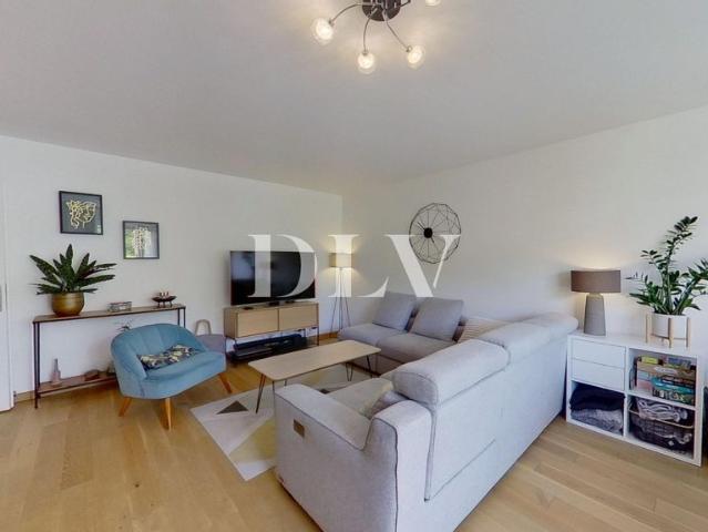 Appartement de prestige de 89 m2 en vente Avon, France