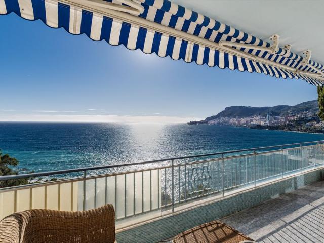 Appartement de prestige de 90 m2 en vente Roquebrune Cap Martin, Provence Alpes Côte d'Azur
