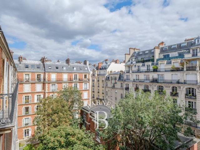 Appartement de prestige de 96 m2 Tour Eiffel, Invalides – Ecole Militaire, Saint Thomas d’Aquin, Paris, Île de France