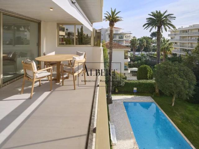Appartement de prestige de 98 m2 en location Cannes, Provence Alpes Côte d'Azur