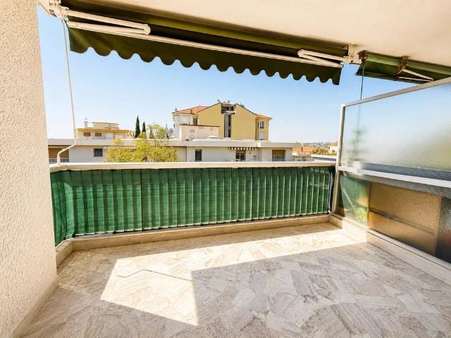 Appartement de prestige de 100 m2 en location Nice, France