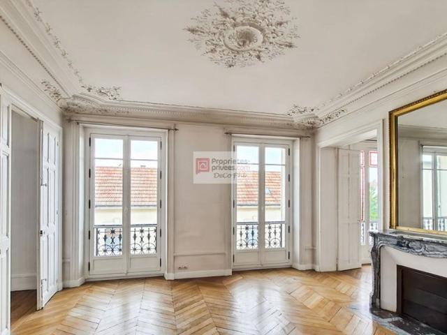 Appartement de prestige de 104 m2 en vente Versailles, France