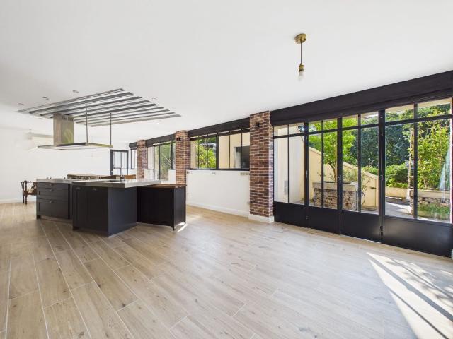 Appartement de prestige de 114 m2 en vente Ajaccio, France