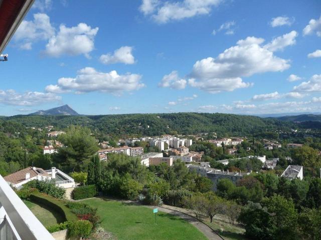 Appartement de prestige de 115 m2 en location Aix en Provence, Provence Alpes Côte d'Azur