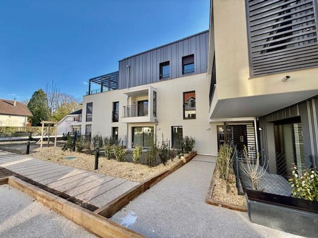 Appartement de prestige de 121 m2 en vente Ferney Voltaire, France