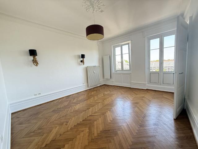 Appartement de prestige de 126 m2 en location Strasbourg, France