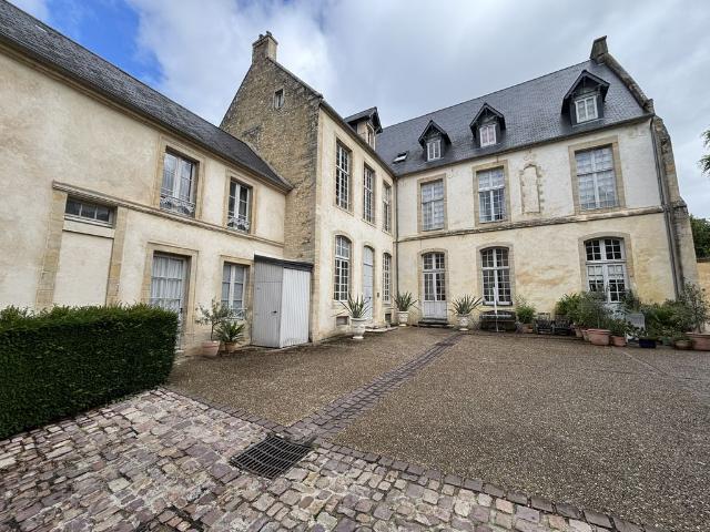 Appartement de prestige de 153 m2 en vente Bayeux, France