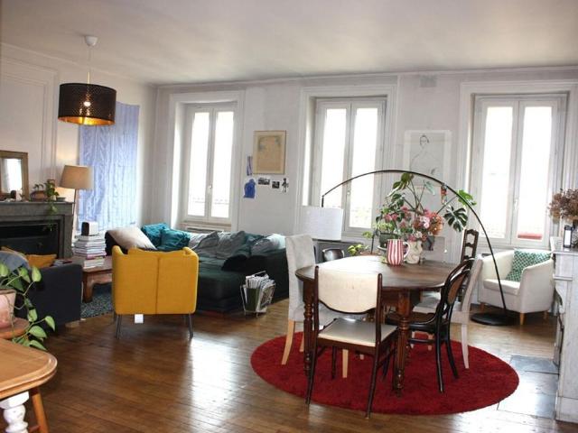 Appartement de luxe de 5 pièces en vente à Lyon, France