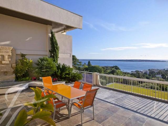 Appartement de prestige de 180 m2 en location Cannes, Provence Alpes Côte d'Azur
