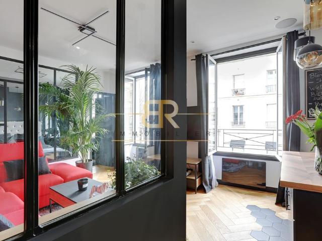 Appartement de prestige de 36 m2 en location Montmartre, Abbesses, Grandes Carrières, Paris, Île de France