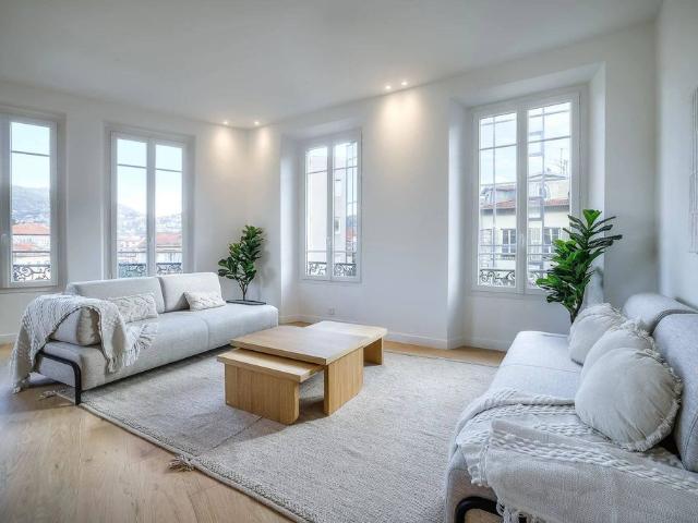 Appartement de luxe de 4 chambres en vente à Nice, France