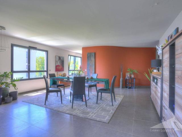 Appartement de prestige en vente Saint Genis Pouilly, Auvergne Rhône Alpes