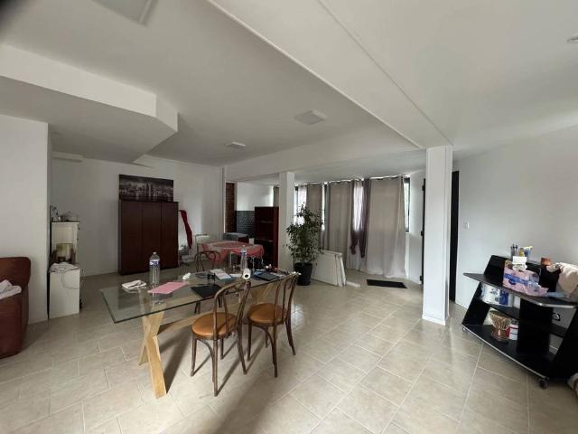 Prestigieux immeuble de rapport en vente à Sotteville lès Rouen, France