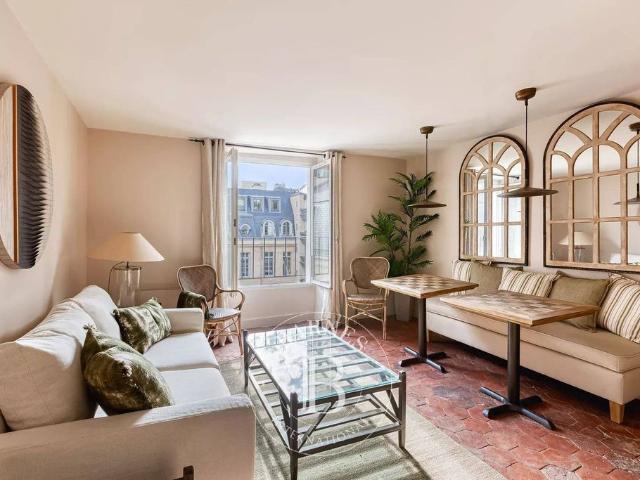 Appartement de luxe de 34 m2 Tour Eiffel, Invalides – Ecole Militaire, Saint Thomas d’Aquin, Paris, Île de France