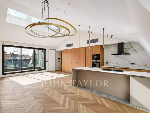 Appartement de luxe de 125 m2 en location Champs Elysées, Madeleine, Triangle d’or, France