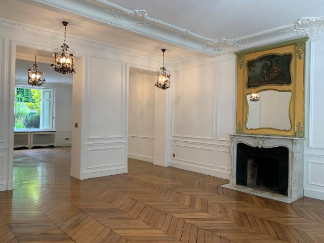 APPARTEMENT DE PRESTIGE EN REZ DE JARDIN JOUISSANCE EXCLUSIVE FOCH