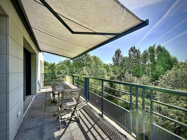 Appartement de standing 4 pièces dans un écrin de verdure, sans vis à vis