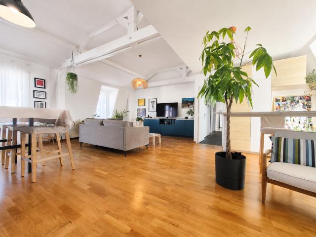 Appartement de standing avec extérieur et parking d'environ 130 M2 secteur Lundy, Boulingrin, Forum