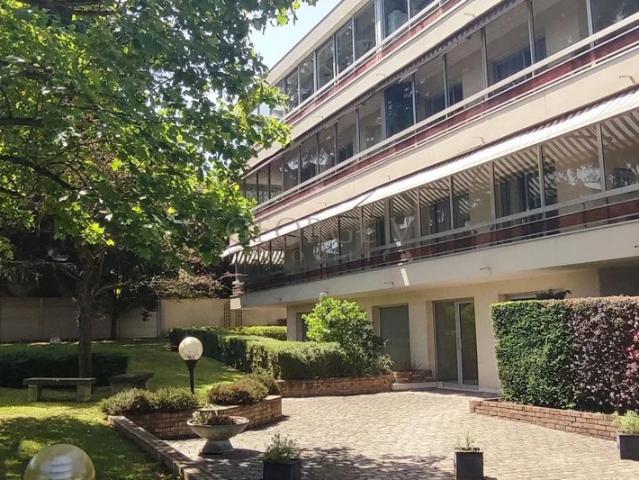Appartement de standing de 107 m², 5 piéces, 3 chambres