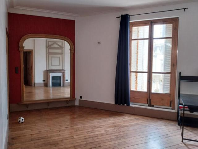 APPARTEMENT DE STANDING HYPER CENTRE RUES PIETONNES