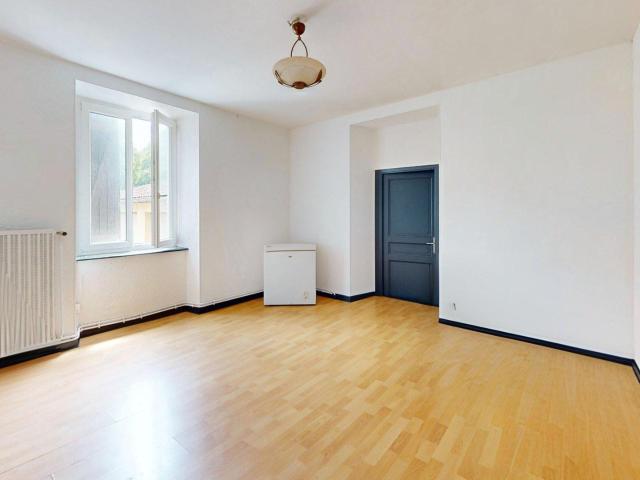 Appartement + dépendance Hérimoncourt