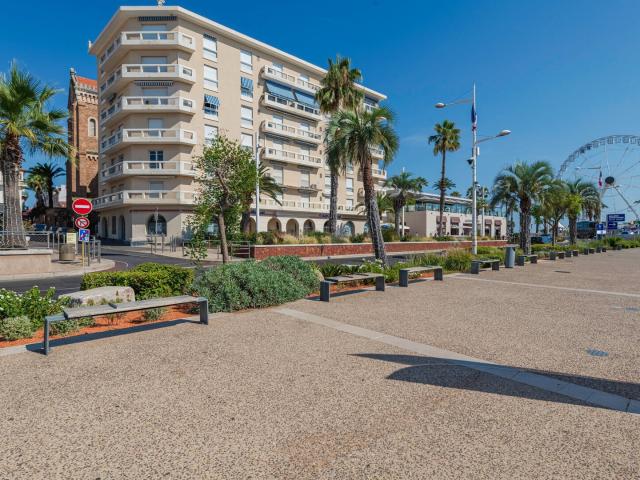 Appartement Dernier Étage Avec Vue Mer Panoramique Au Coeur. 126m² Saint Raphaël