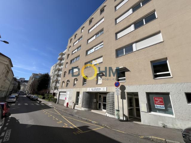 Appartement dernier étage à louer à Saint Étienne