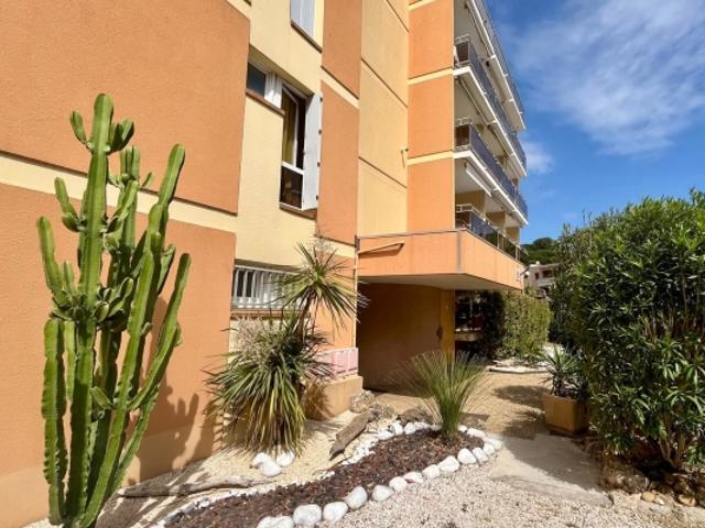Appartement – Dernier Étage – Tout à pied – Cavalaire sur Mer
