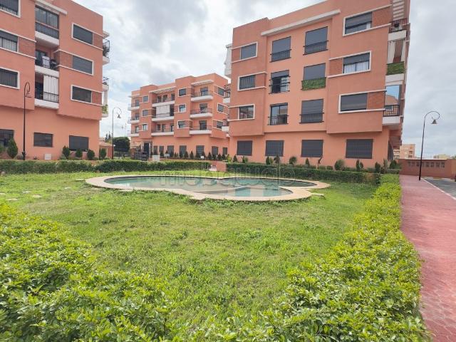 Appartement deux chambres meublé à louer en longue durée