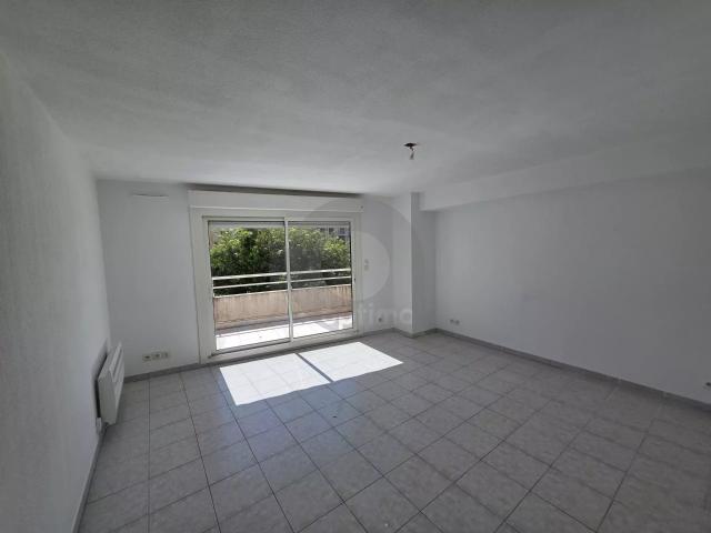 Appartement Deux Pieces Terrasse Menton Proche Carnoles 45m² Menton