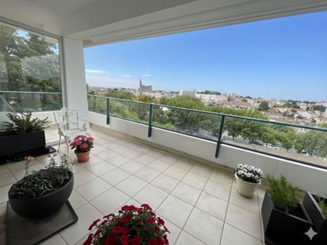 Appartement d'exception avec terrasse au c'ur de R