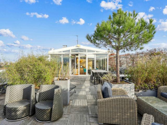 Appartement d'exception avec terrasse et vue dégagée!